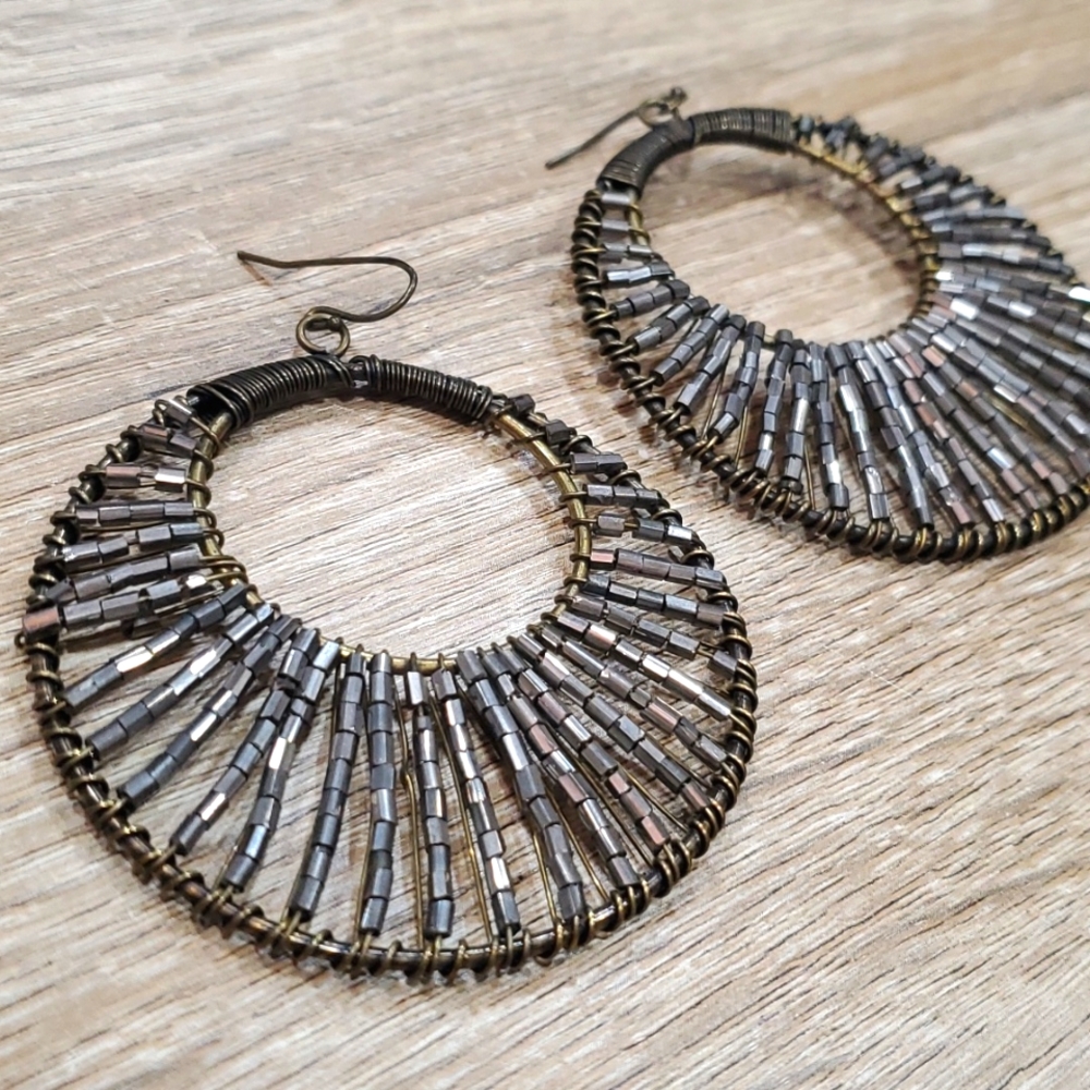 Dangle earrings